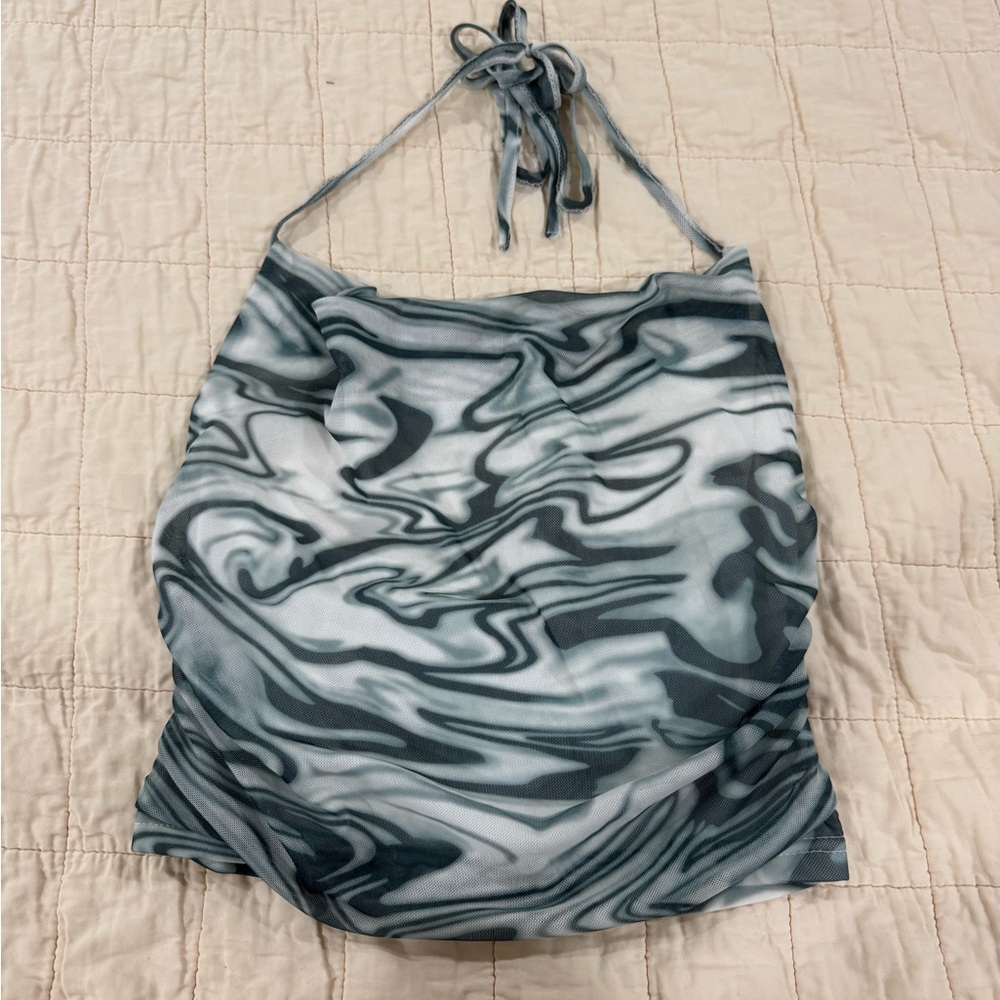 Stylish Halter Top with Swirl Pattern